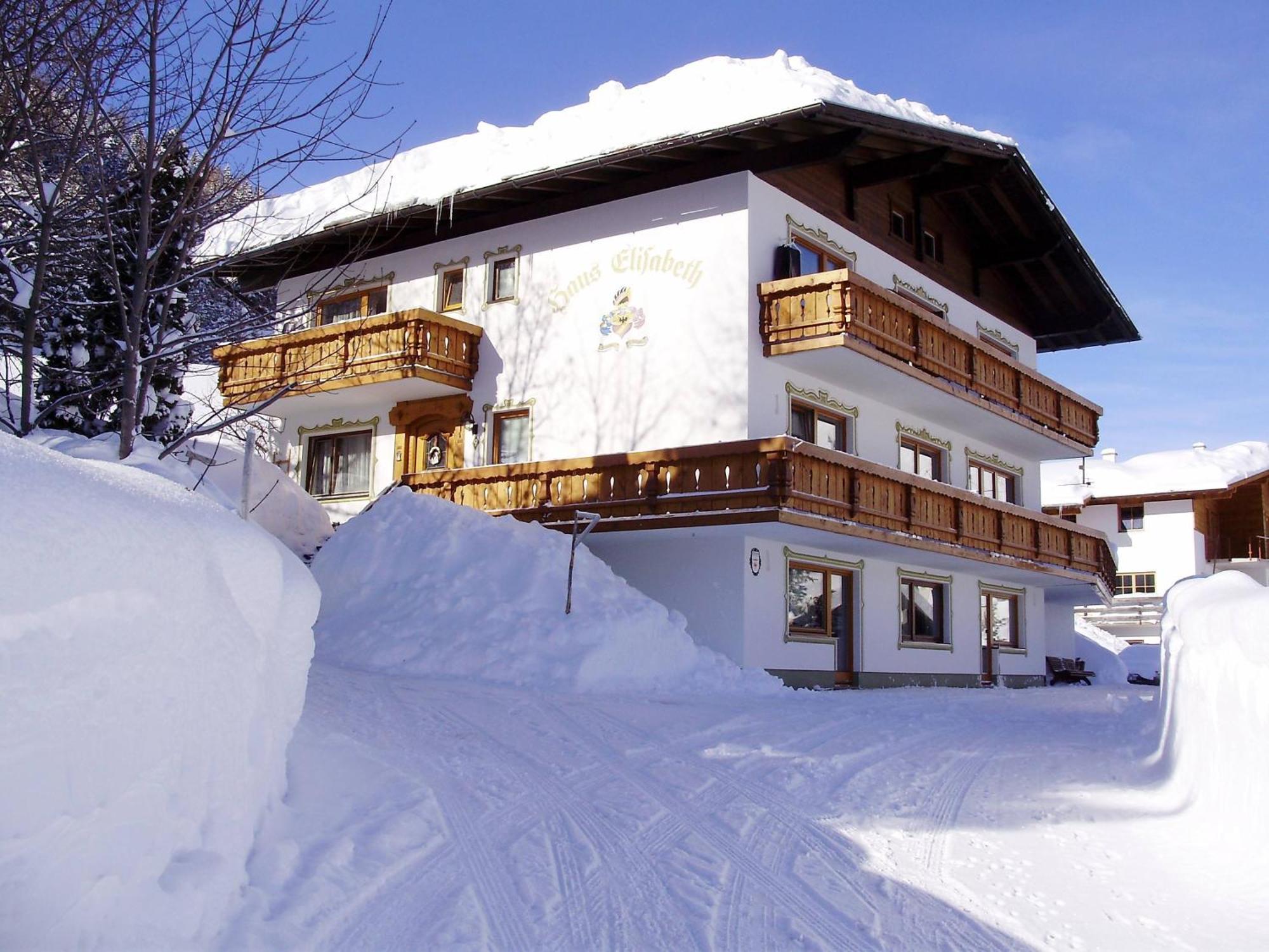 Haus Elisabeth Apartment Berwang Exterior photo